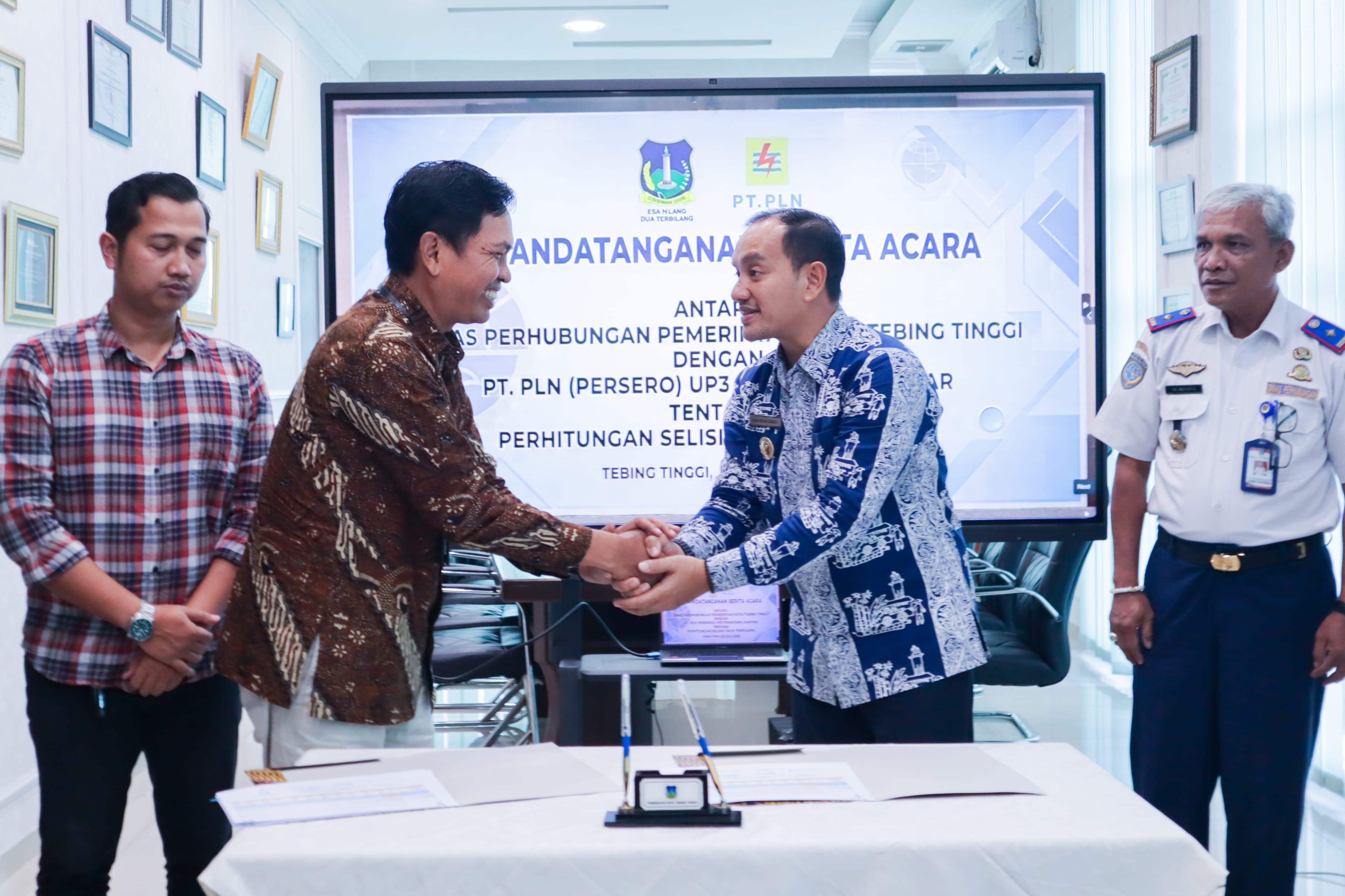 Pemko Tebing Tinggi dan PLN Sepakati Efisiensi Daya PJU, Potensi Penghematan Capai Ratusan Juta Rupiah Tiap Bulan